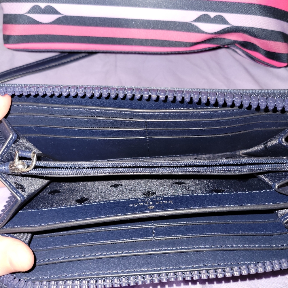 Kate Spade wallet - Picture 3 of 4